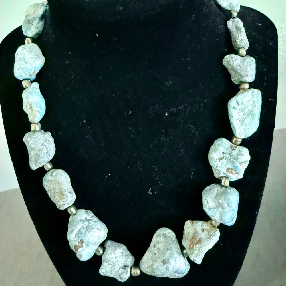 Elegant Turquoise Stone Necklace